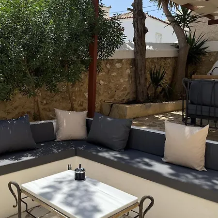 Aeolian Stone Villa Koilás