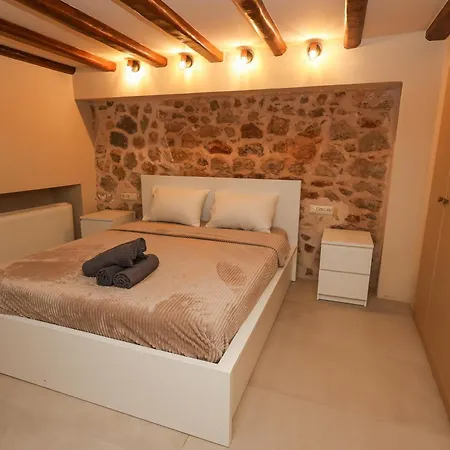 Aeolian Stone * Koilás