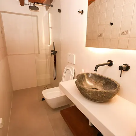 Aeolian Stone * Koilás